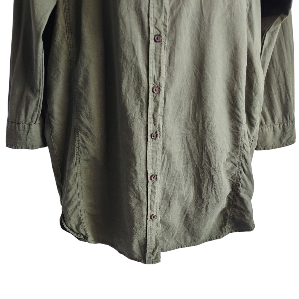 Universal Thread Women's Green Button Up Oversize… - image 5